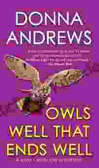 Owls Well That Ends Well (Meg Langslow Mysteries 6)